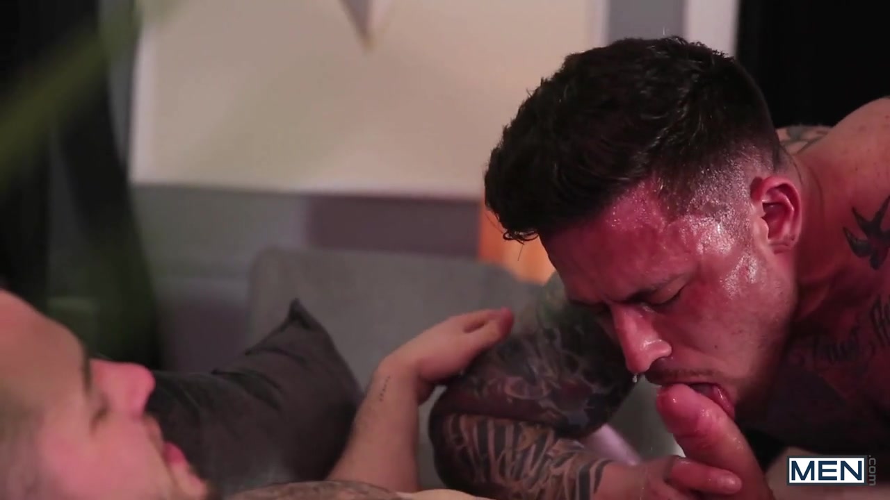 Colton Grey Jordan Levine in Last Day On Earth 1 - Str8ToGay