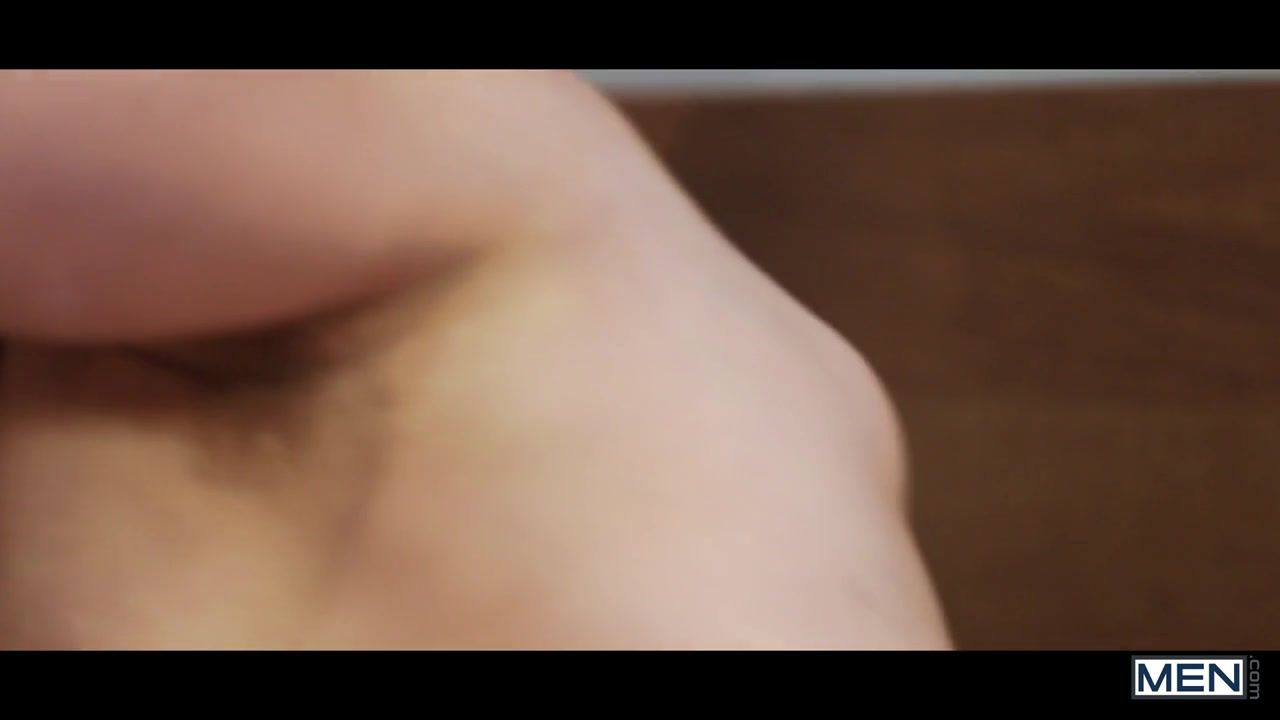 Diego Reyes Hector De Silva in Hall Pass 1 - DrillMyHole