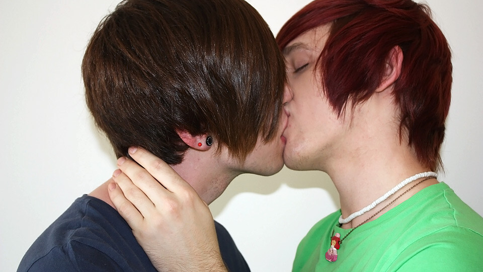 Bathroom Banging For Our New Boy Lucas - Deano Star & Lucas Price