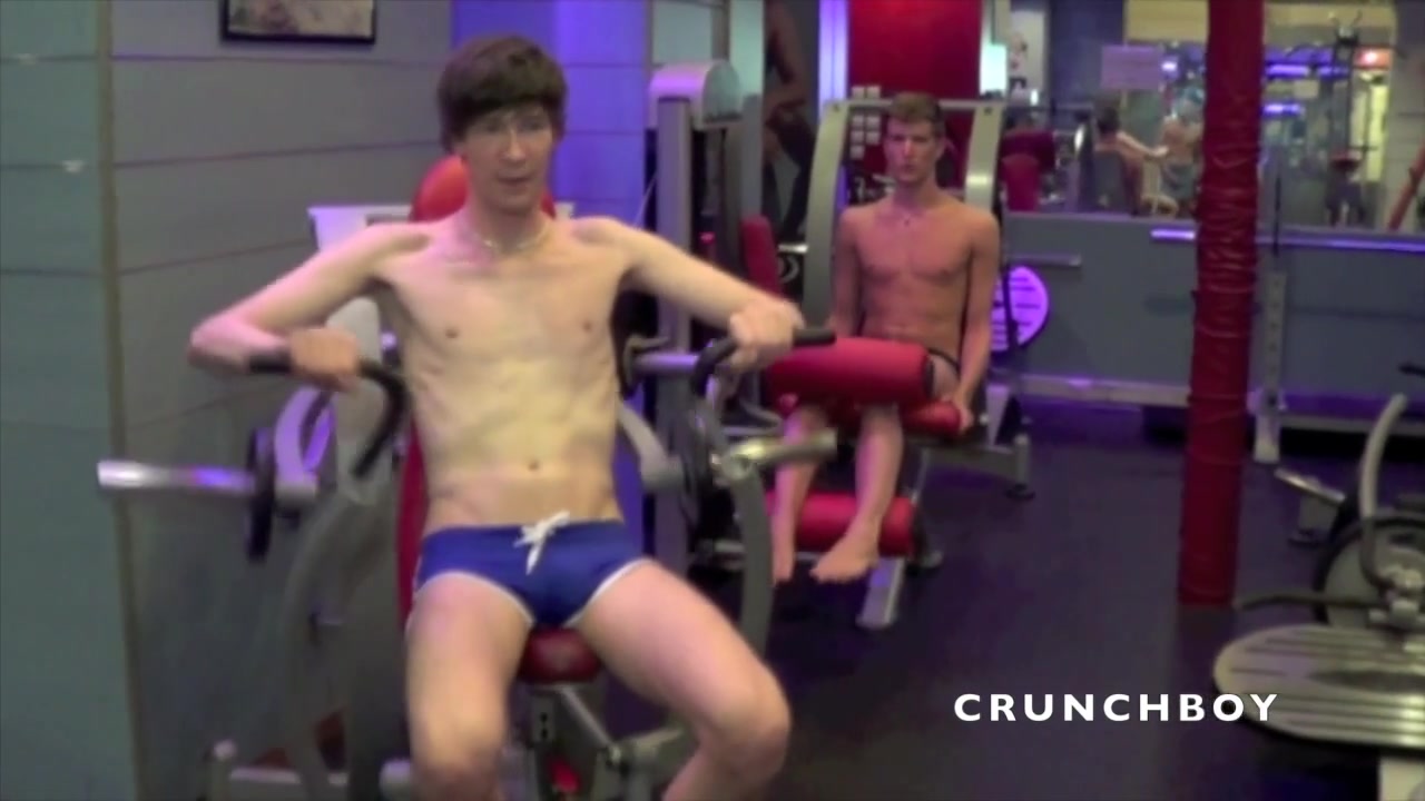 sexy blond dude fucked by sportive boy at the sport musculation club - CrunchBoy