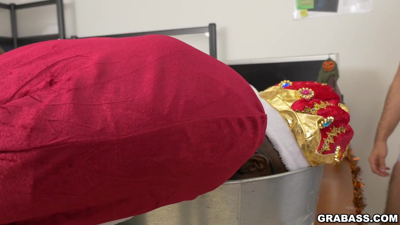 Jacking more than a lantern at the Grab Ass offices for Halloween - GrabAss