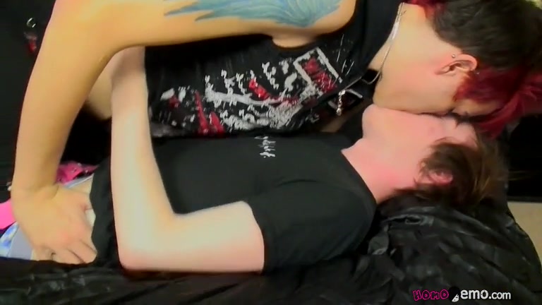 Hung Emo Drake Uses Sean As A Cock Toy - Sean Taylor & Drake Blaize