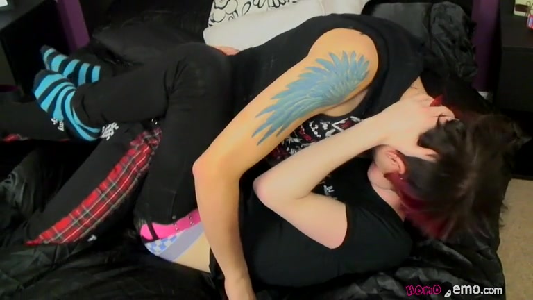 Hung Emo Drake Uses Sean As A Cock Toy - Sean Taylor & Drake Blaize