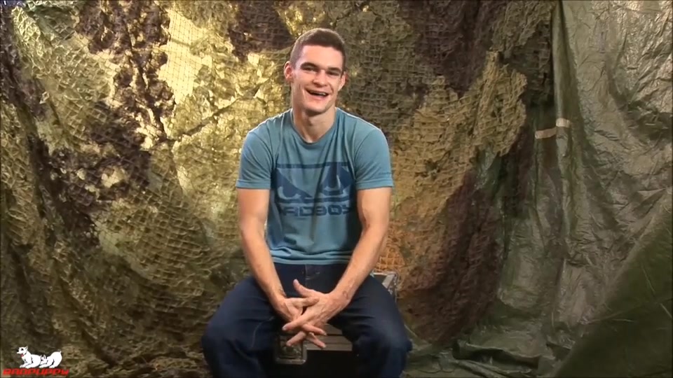 Max Dyor has a fit body