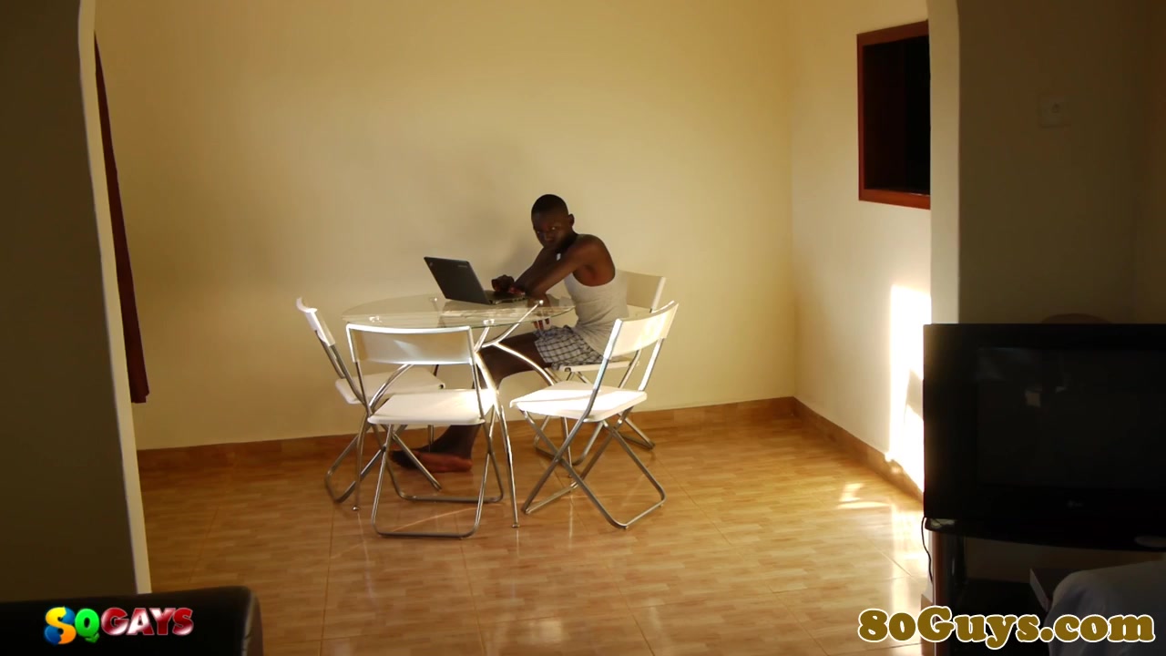Ethnic african amateur sucking cock