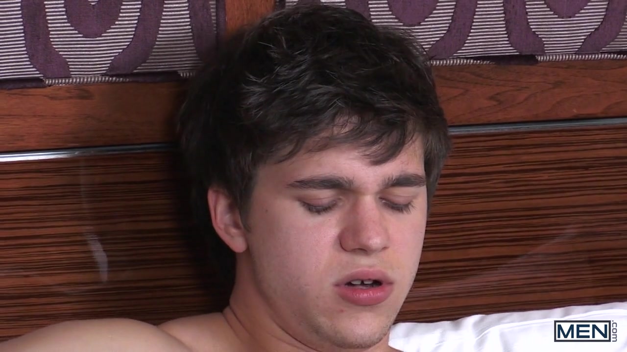 Jaxton Wheeler & Will Braun in What Happens In Vegas 1 - Str8ToGay