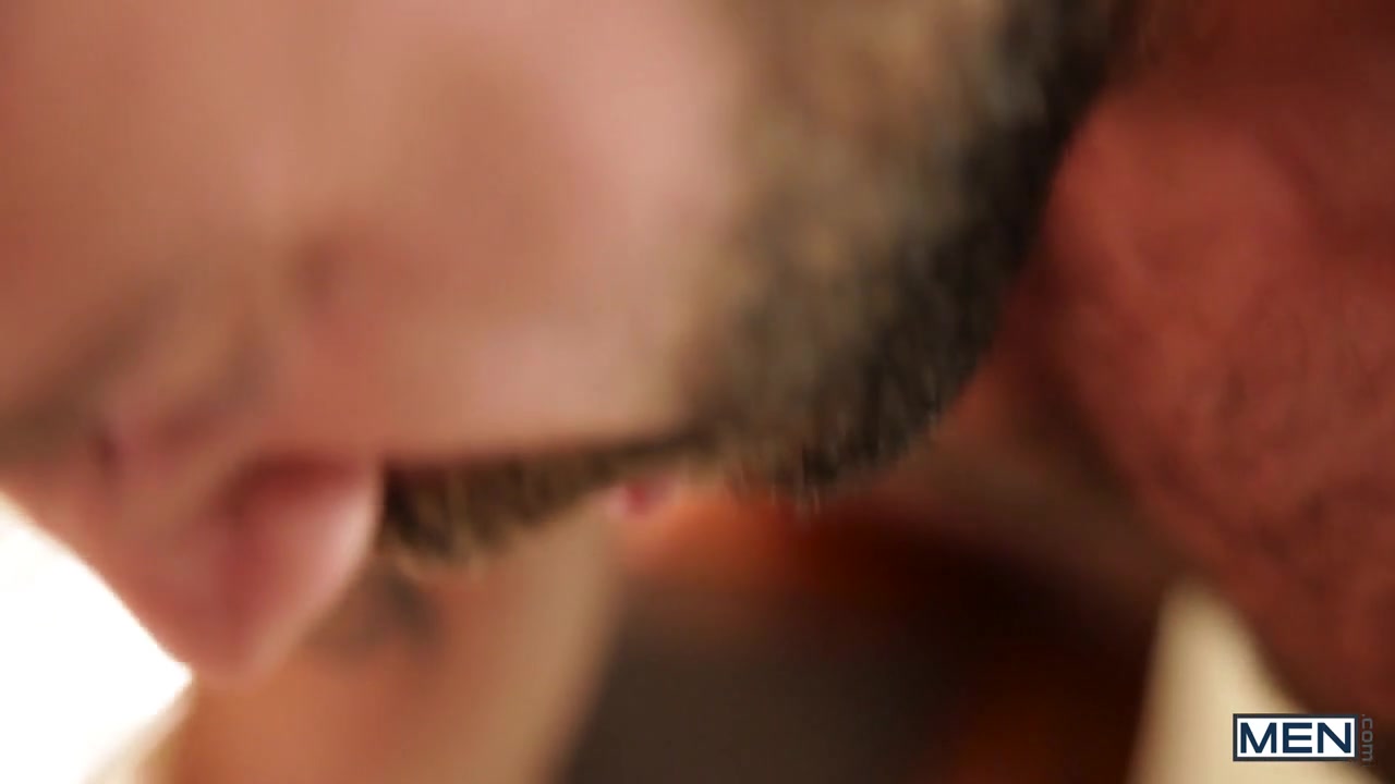 Jonan Wolff & Nick North in Delivering The Goods 2 - MenOfUk