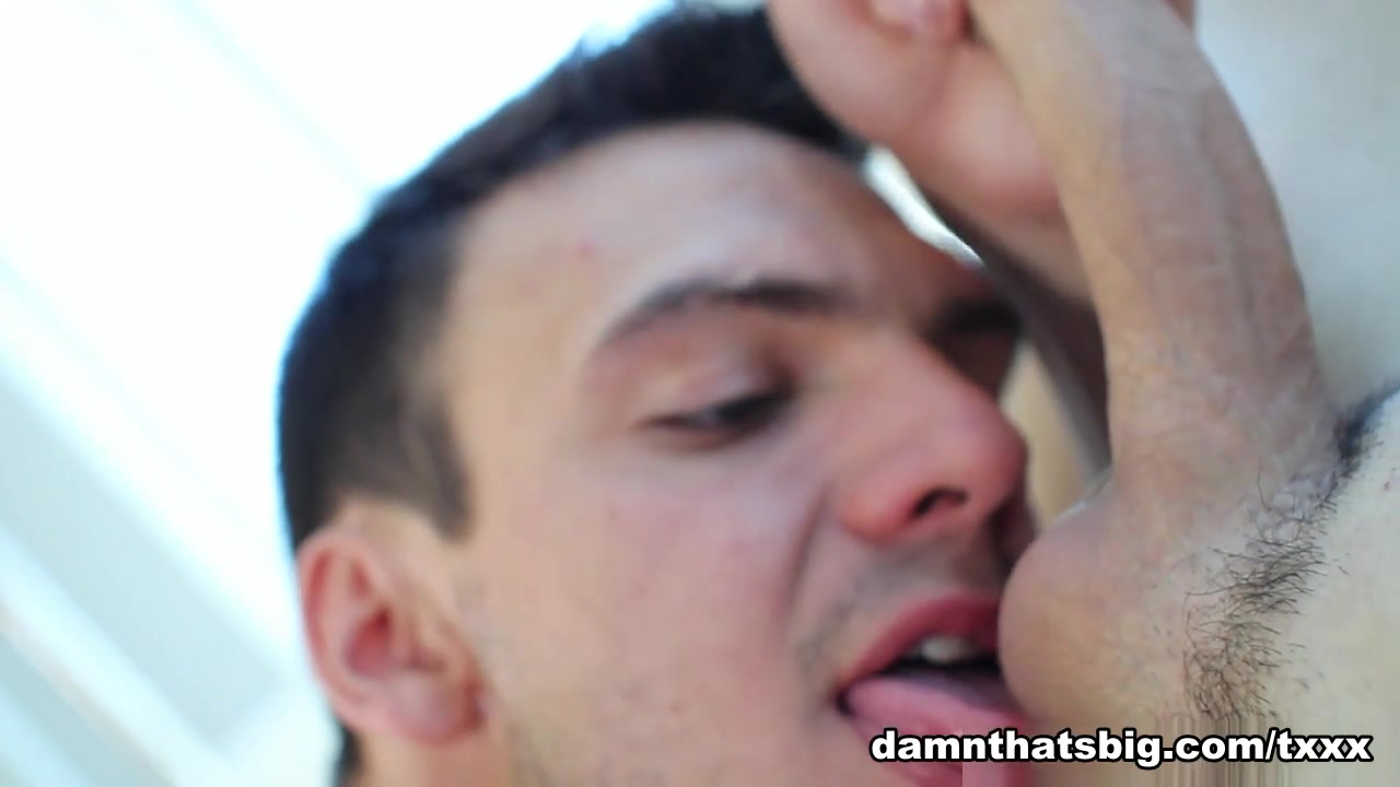 Jason Maddox & Anthony Verusso in Hot and Cold - DamnThatsBig