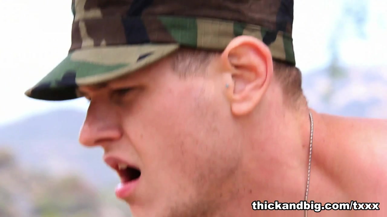 Blue Bailey & Bobby Hart in Soldiers of Cock - ThickAndBig