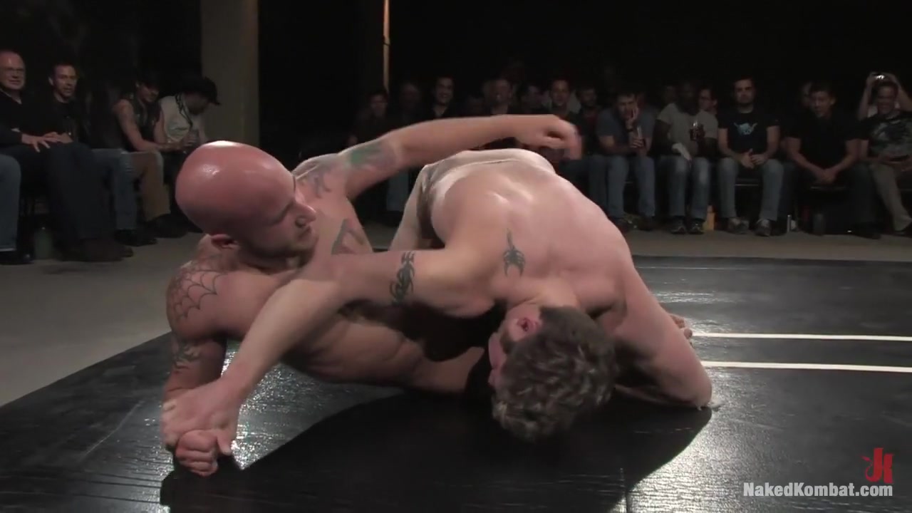 Dean Tucker vs Drake JadenThe Live Audience Match