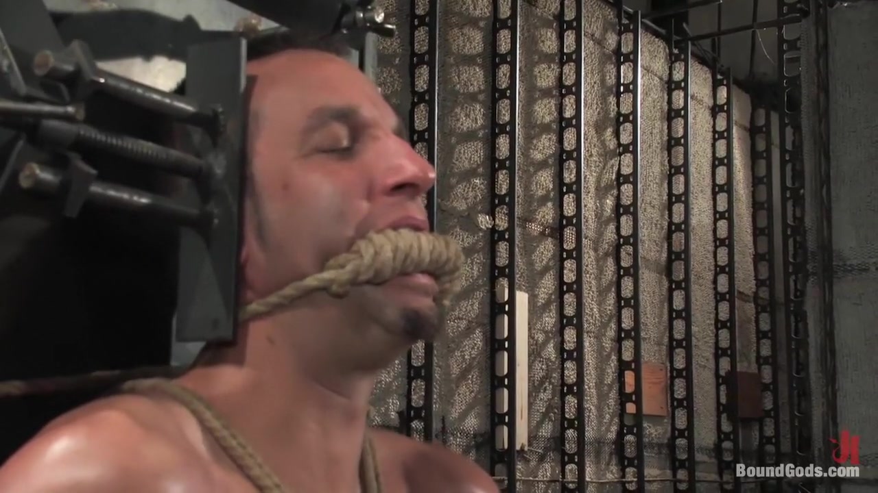Master Tyler Saint and slave jason miller