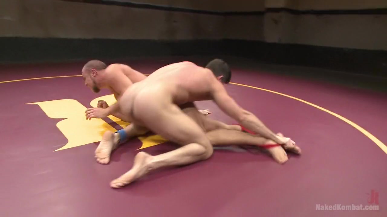 Lance Hart Tussles with Eli Hunter