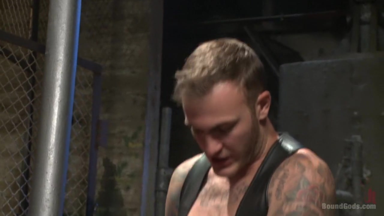 Christian Wilde beats the obedience back into a mouthy slave