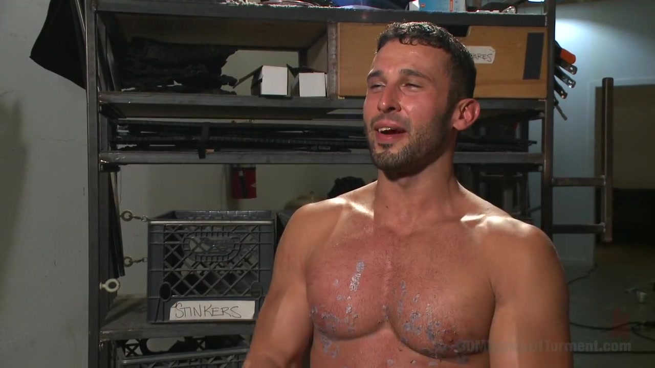 Latin hunk Diego Vena brand new to BDSM