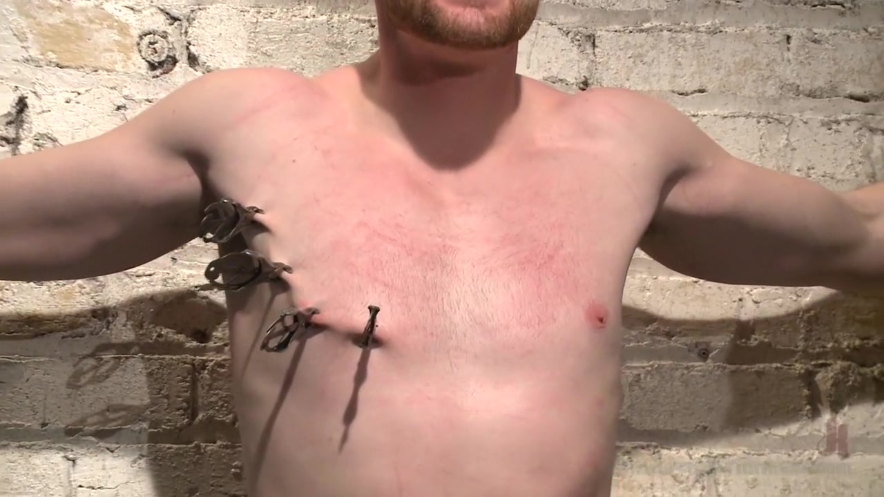 Straight hunk Jimmy Bullet pushes his limits to the max!