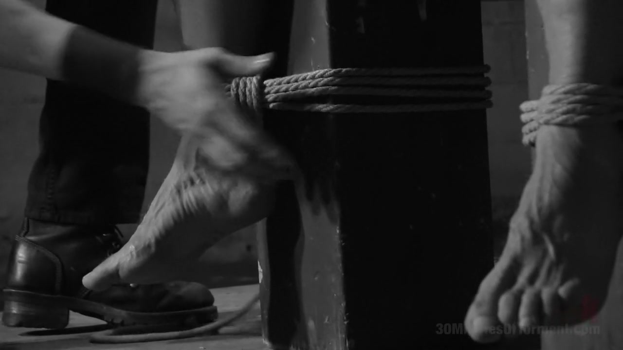 Indestructible Derek Pain - The Chair, The Pit, & The Water Chamber