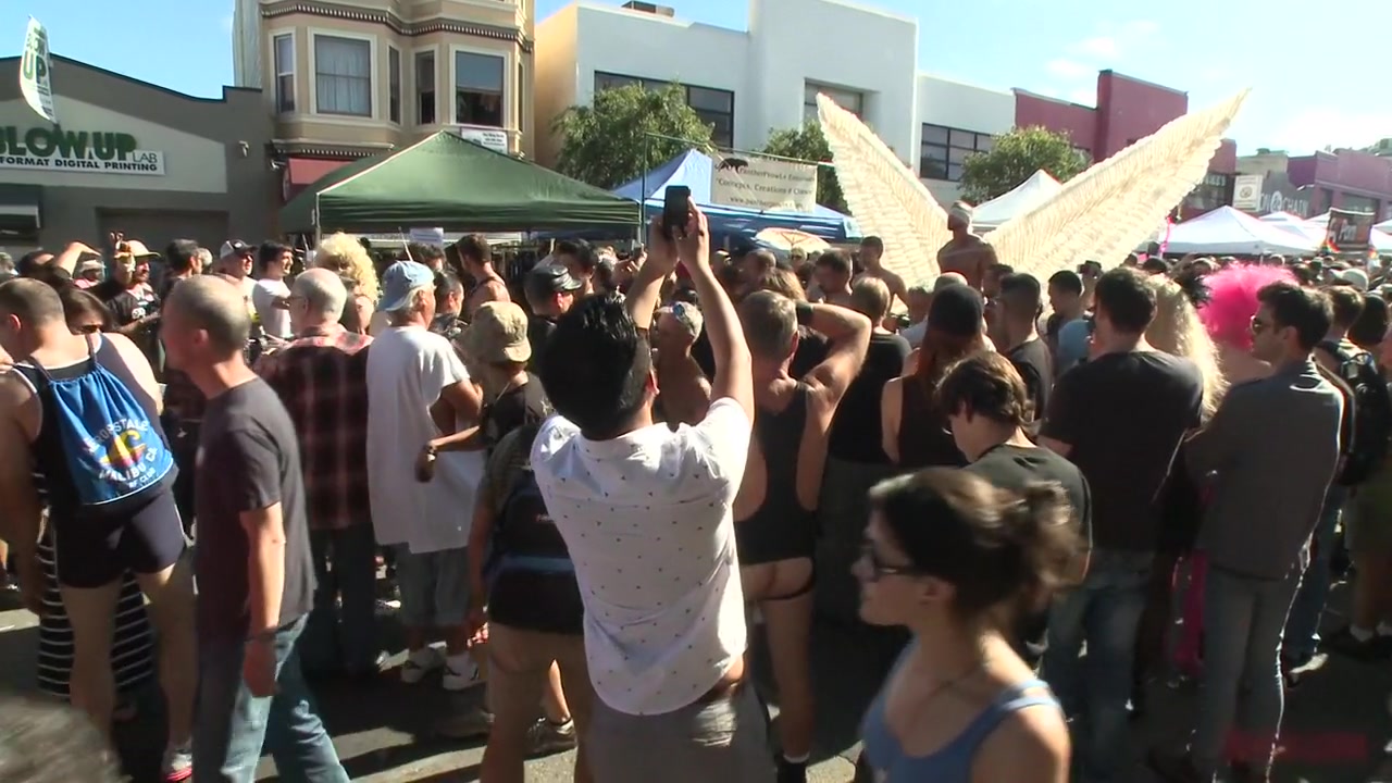 Folsom Street Whore tormented in front of thousands of people