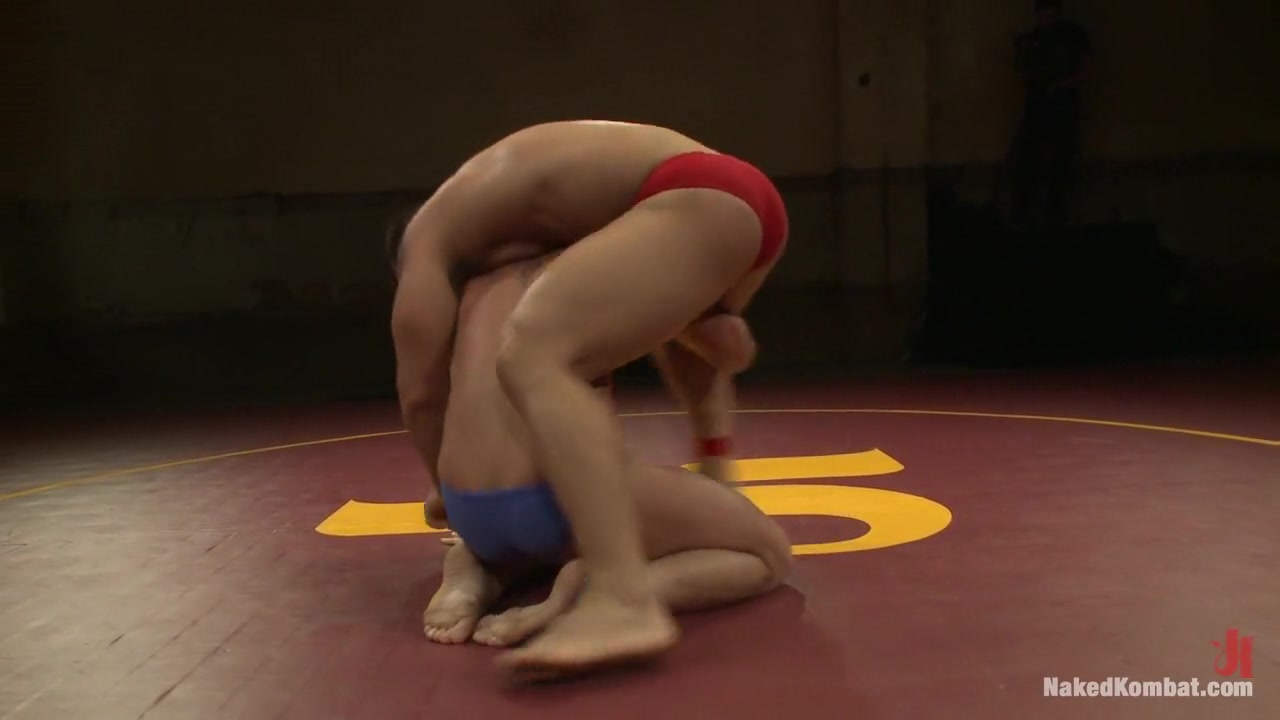 Marcus Titan Ruhl vs Jeremy Stonewall Stevens - Muscled Oil Match!