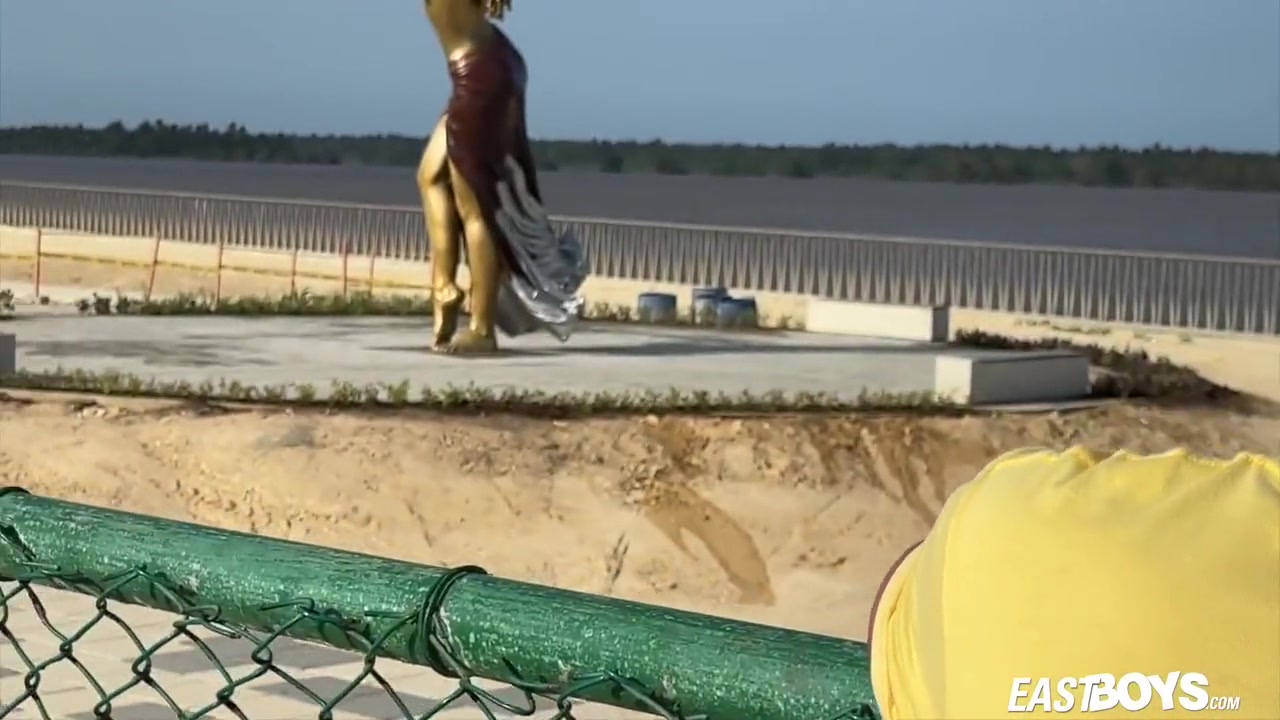 Dani Reynolds - Exclusive Casting