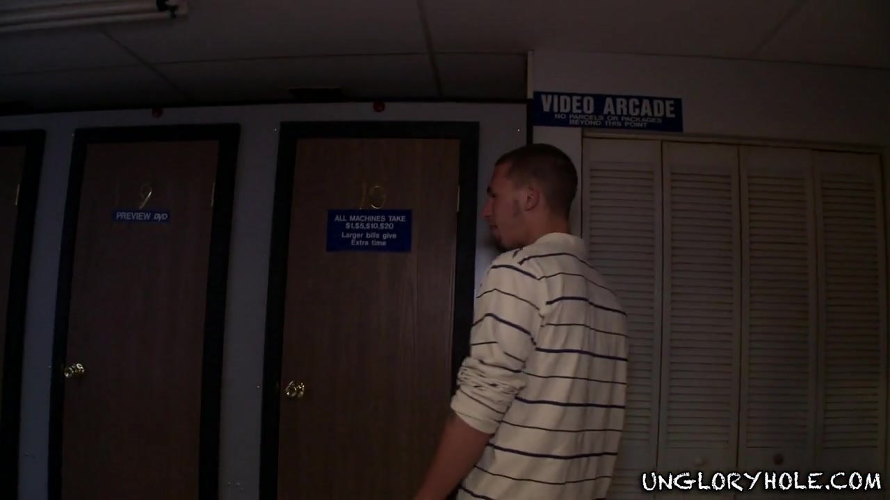 The Swinger - UnGloryHole