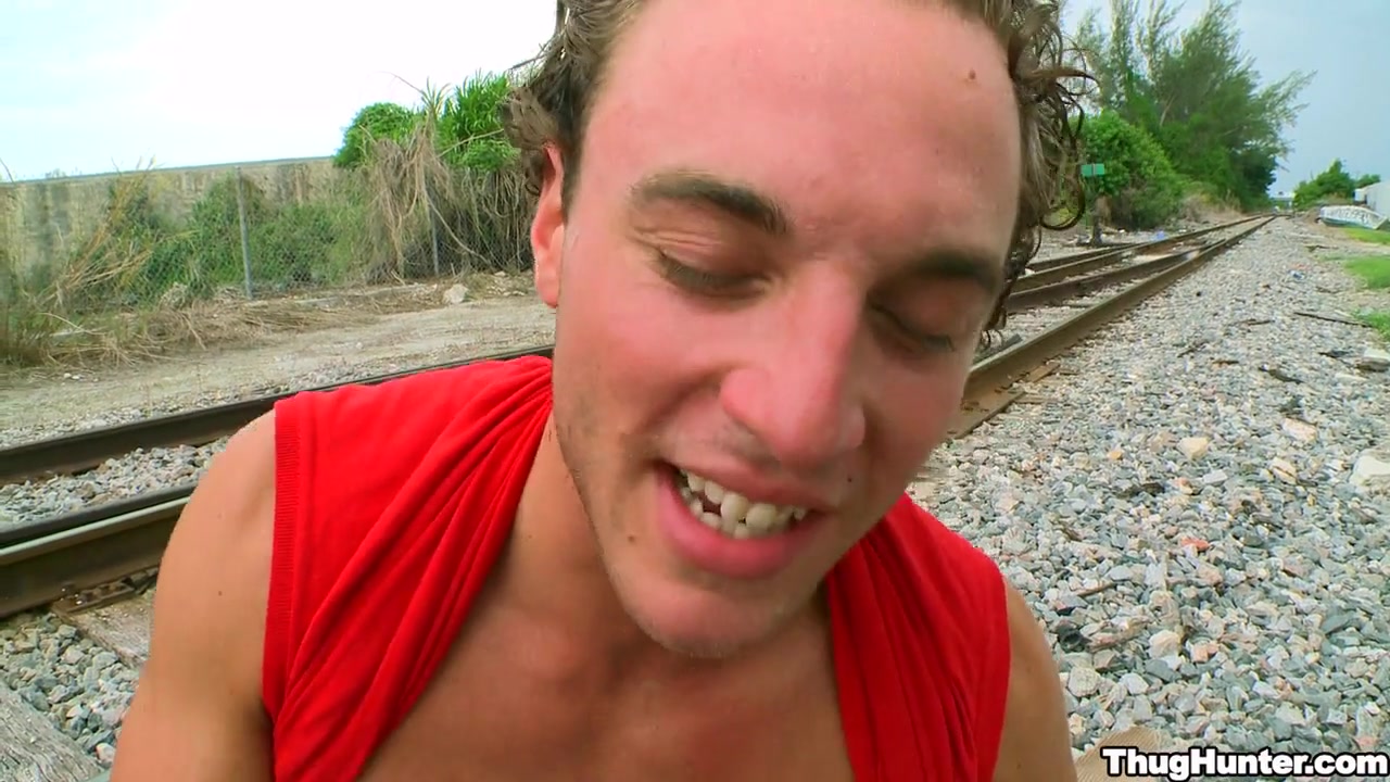 Mathew Mcconaugay Railing The Thug With The Pouty Lips - ThugHunter