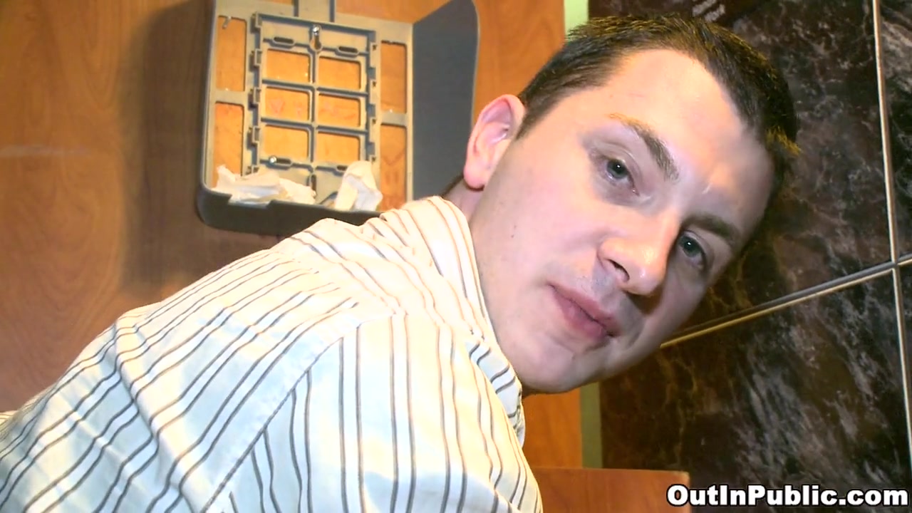 Scottie Can Do It Captain - OutInPublic