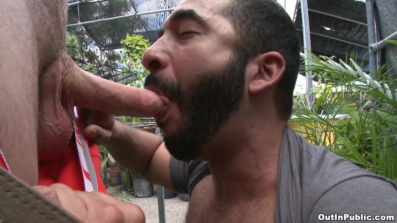 Ass for Grass - OutInPublic