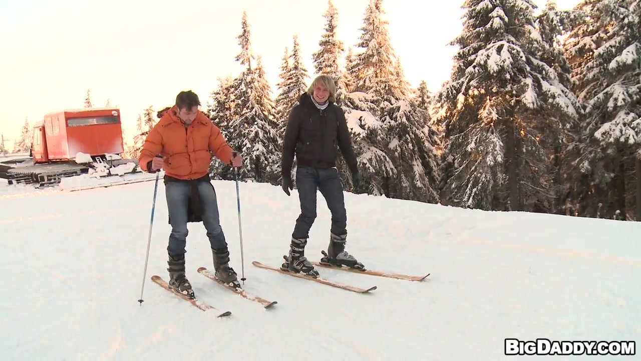 Bare-Back Ski Mountain - OutInPublic