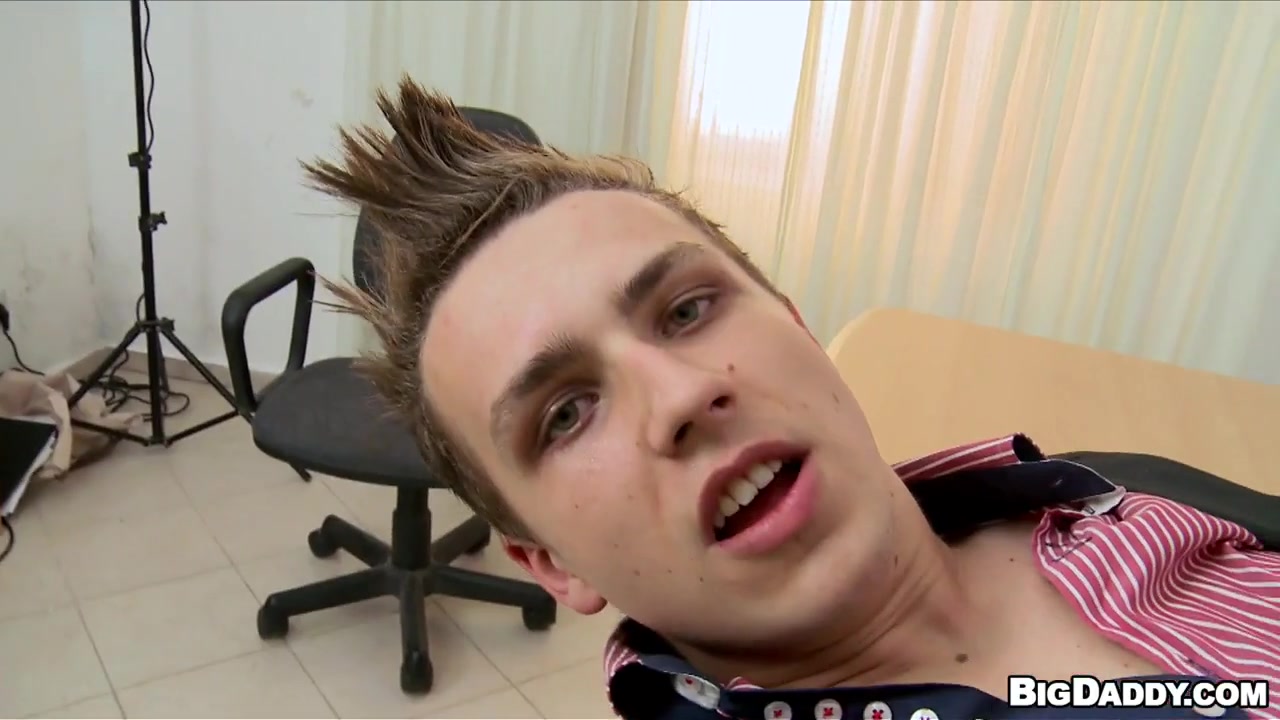 Georgio Fucks Like an crazy - BigDaddy