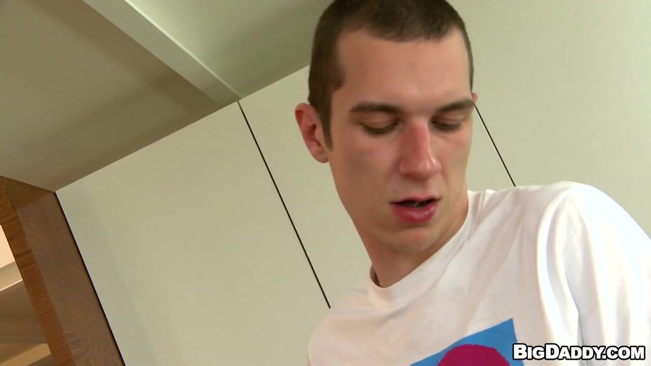 Naked House cleaner - BigDaddy