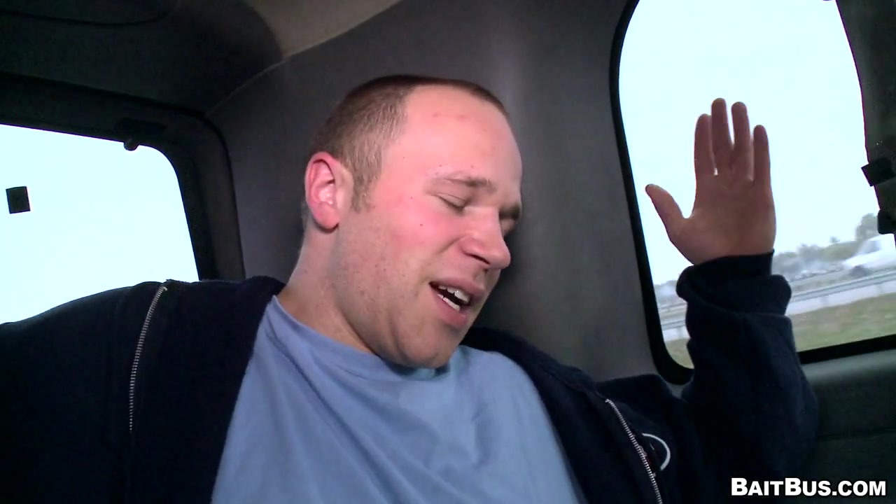 Steven Gets The Hard Hat - BaitBus