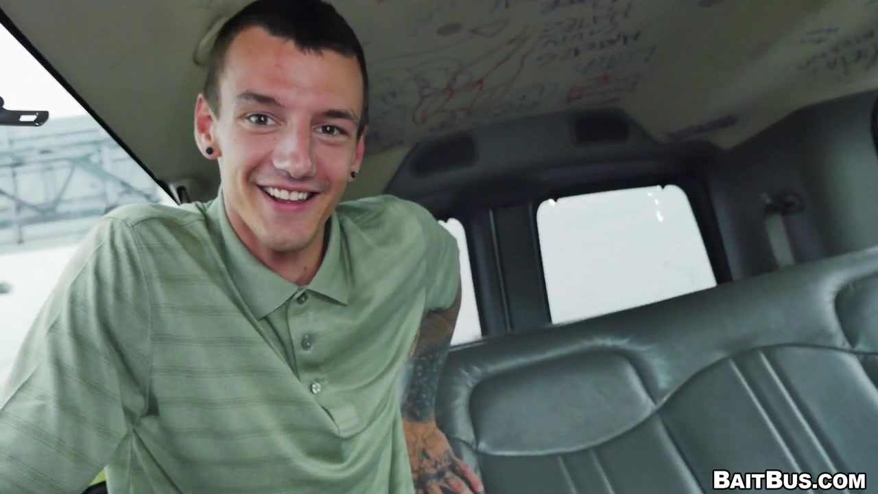 Turning a Straight Golfer - BaitBus
