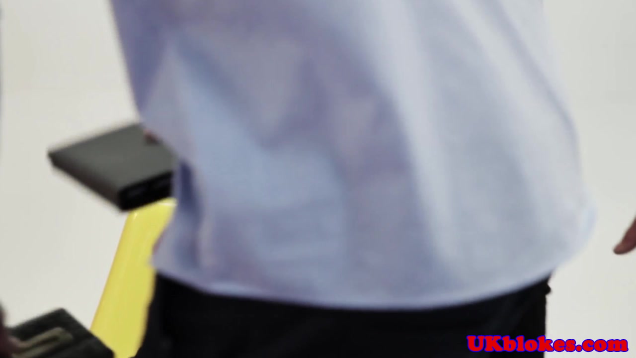 British hunk assfucking tight english hole