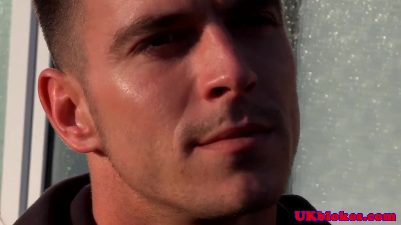 English hunk Landon Conrad assfucking Paddy