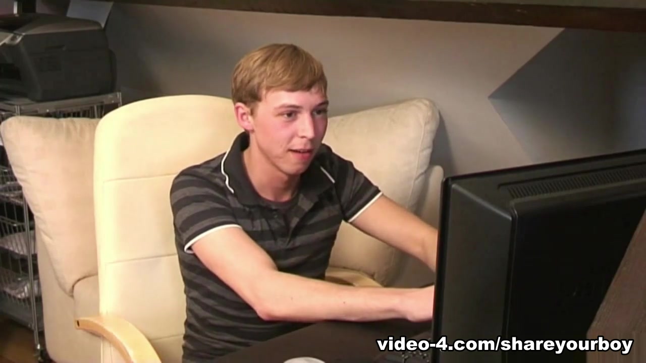 Twink Amateur Timmy Slater Jacks Off - ShareYourBoyfriend