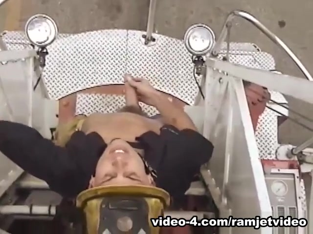 Young Amateur Markie Jerks Off - RamjetVideo