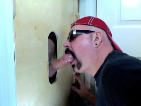 Business and Gloryhole Pleasure - GloryholeHookups
