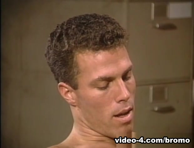 Brandon West & Peter Gregory in On The Rise Scene 3 - Bromo