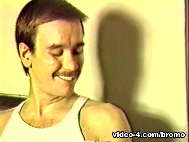 Arnie Lapidus & Louie Tong in Screen Test Scene 2 - Bromo