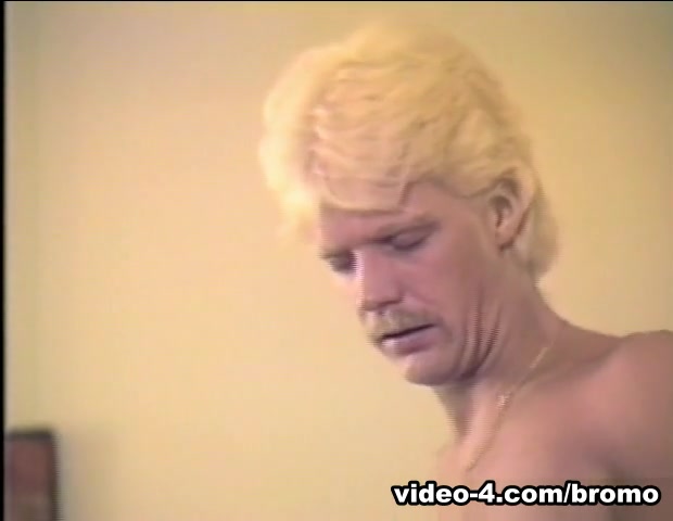 Devon & Richard Ford in Caribbean Cruising Scene 1 - Bromo