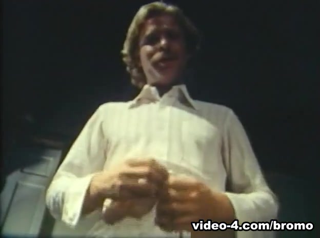 Dave Daniels in The Golden Age Of Gay Porn - Snowballing Scene 1 - Bromo