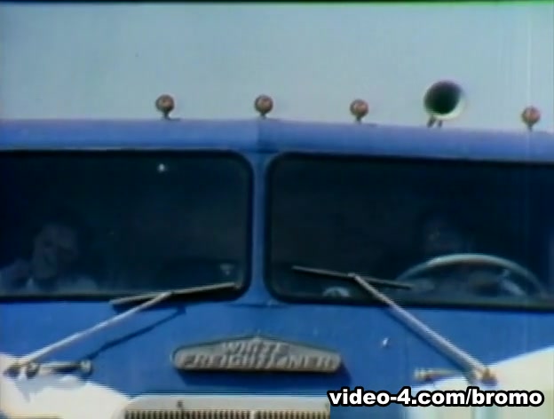 Jack Wrangler & Richard Locke in Kansas City Trucking Co. Scene 2 - Bromo