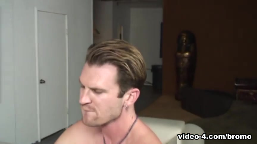 Luke Cross, Orion Cross in Best Served Bareback scene 4 - Bromo