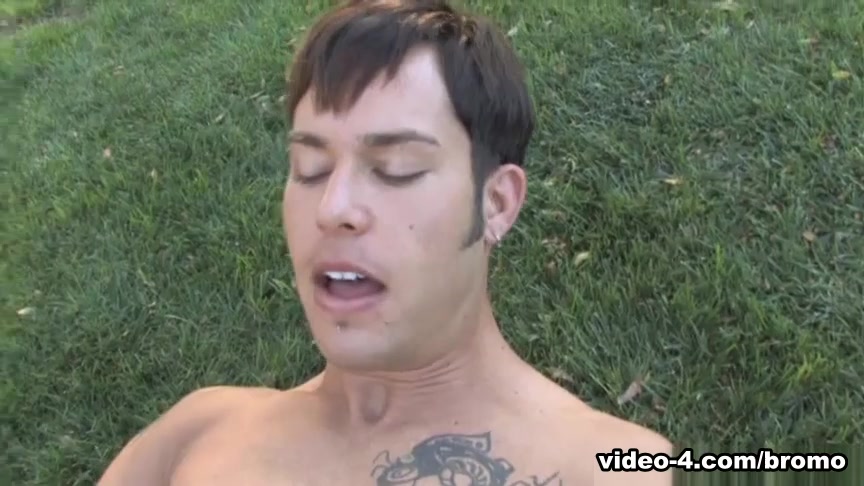 Dante, Derrick Vinyard in First Time Fucked - Bromo