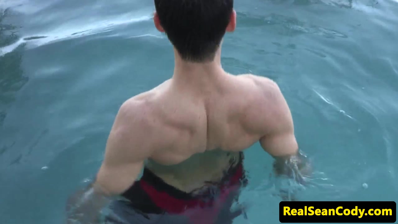 Muscular jock tugging his big cock