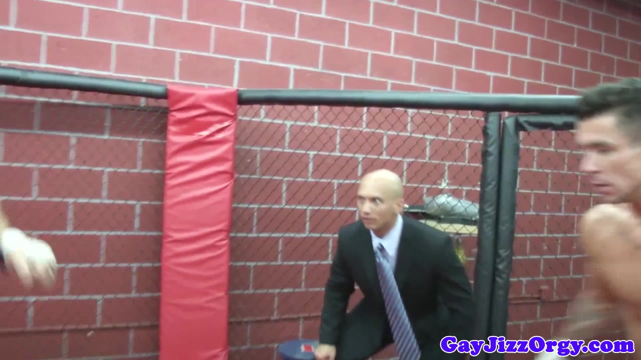 Wrestling jocks assfucking before cumshot