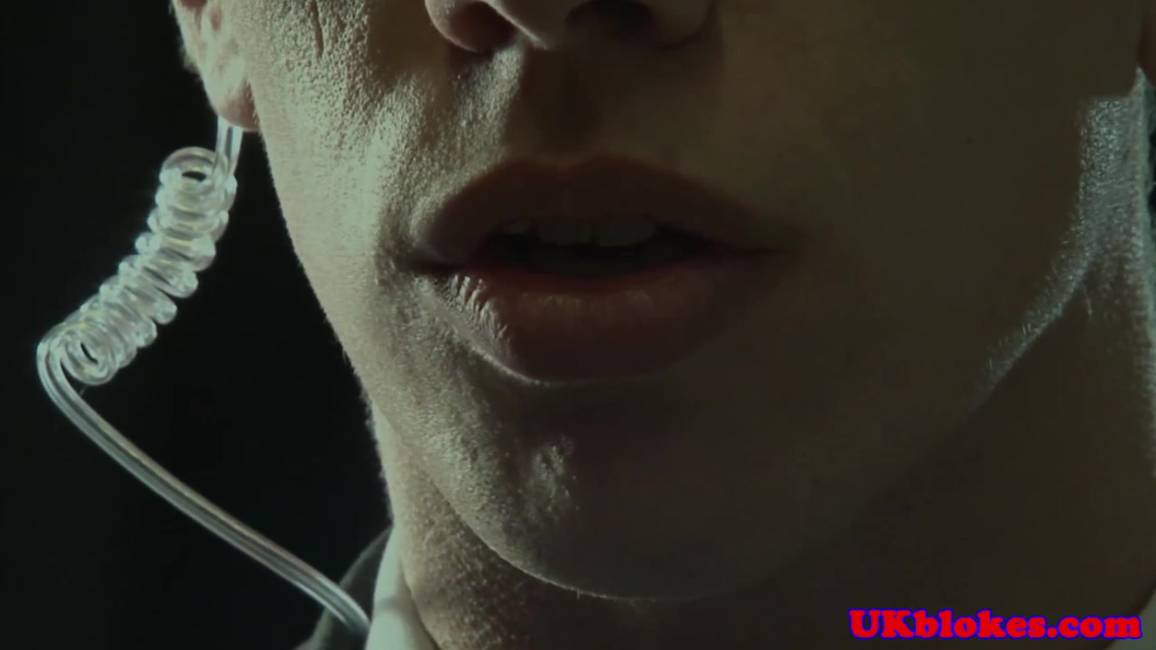 Ripped brit assfucking agent after rimming