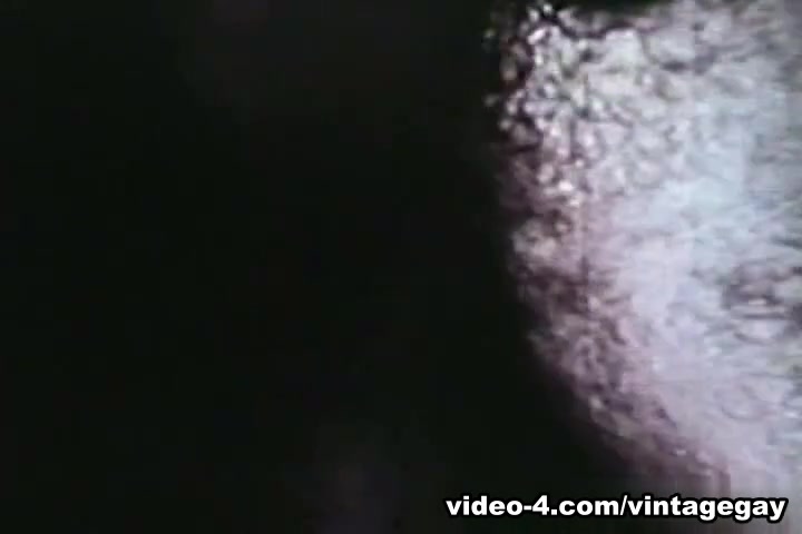 VintageGayLoops Video: Seedy Basement