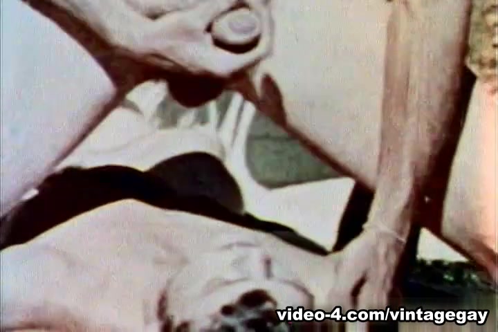 VintageGayLoops Video: John Holmes: First Gay Scene
