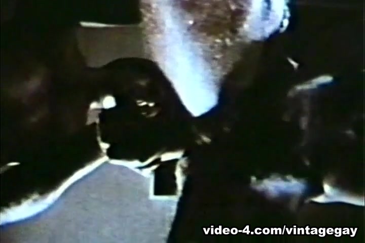 VintageGayLoops Video: Down To Business